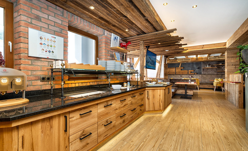 hotel-alpenrose-restaurant-2