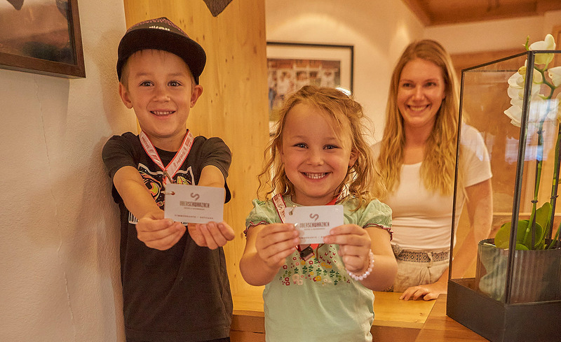 rezeption-hotel-oberschwarzach-3