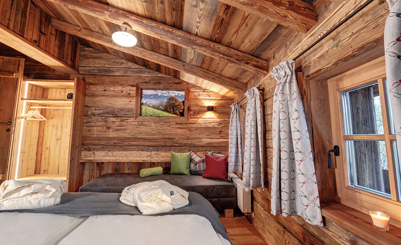 Genießen Sie gemütliche Urlaubstage im traditionellen Highking Chalet Grünegg im Salzbuger Land