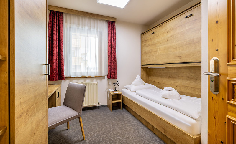 hotel-alpenrose-restaurant-40