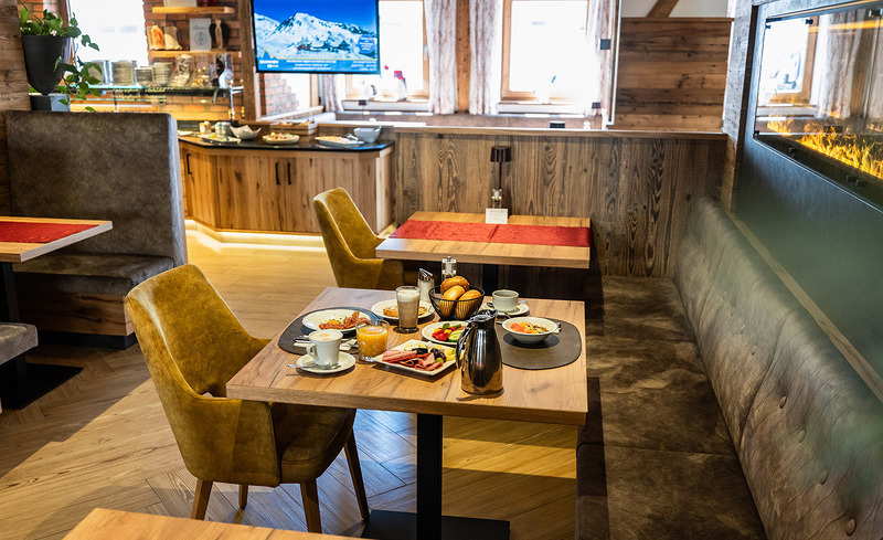 hotel-alpenrose-restaurant-9