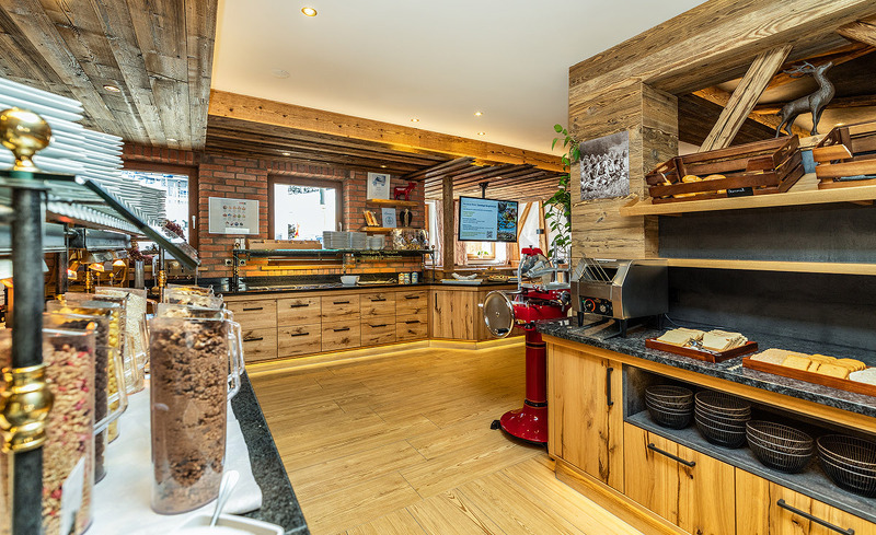 hotel-alpenrose-restaurant-1