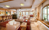 bar-lobby-hotel-kristall