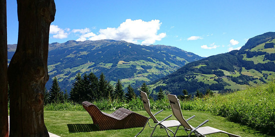 ferienhuette-tirol-chalet-bergkristall-sommer-05