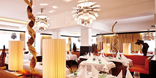 Exklusives Design im Restaurant des Alpen-Karawanserai in Saalbach-Hinterglemm