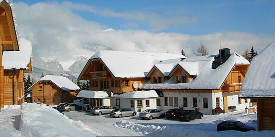 Winter im Almdorf Reiteralm - Urlaub im Hotel Edelweiss in Pichl