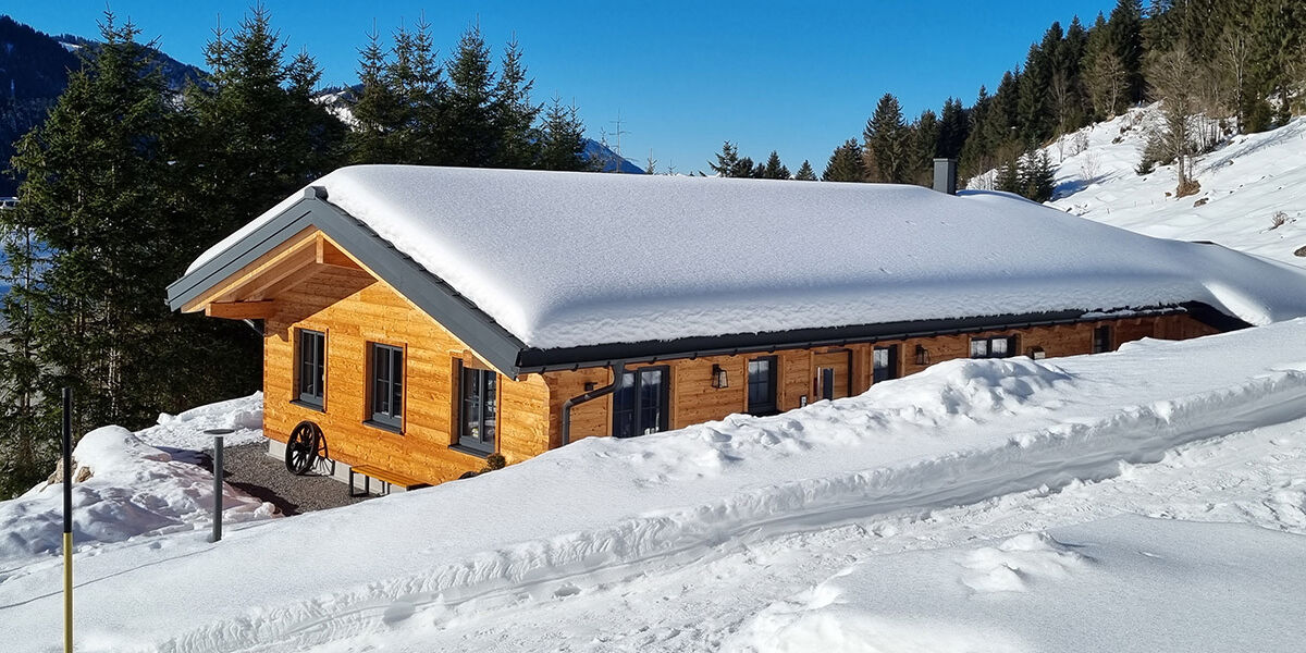 alpenflair-chalets-4haus-winter-02