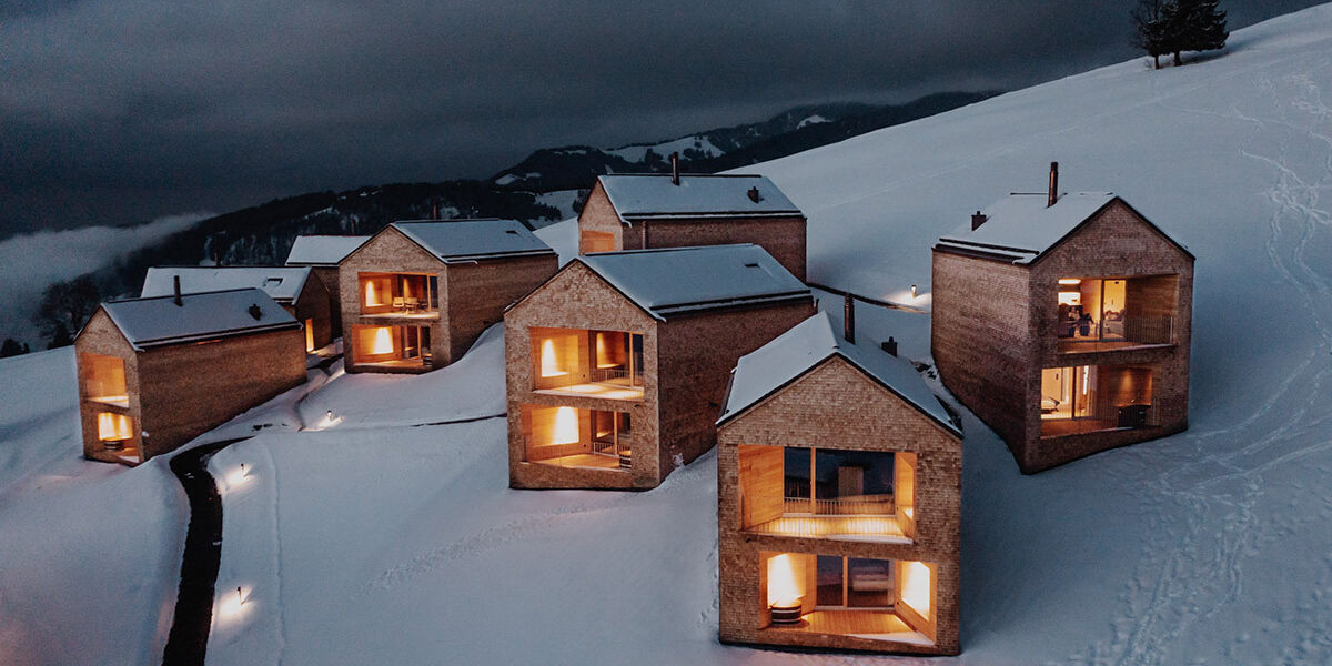 peterhof-chalets-winter-02