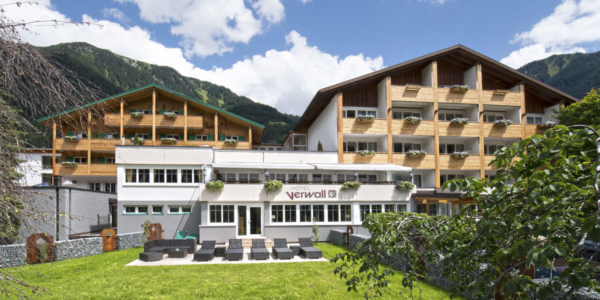 Sommerurlaub in den Tiroler Bergen im Hotel Verwall